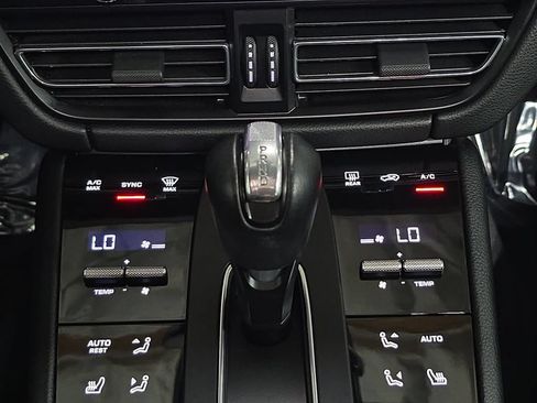 Certified 2023 Porsche Macan GTS AWD/4WD image 19