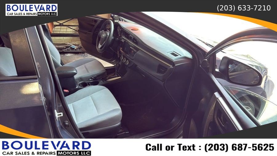 Used 2016 Toyota Corolla L FWD image 38