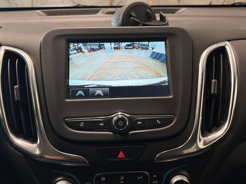 Used 2018 Chevrolet Equinox LT AWD/4WD image 8