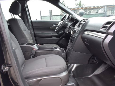 Used 2017 Ford Explorer 4WD Police Interceptor image 26