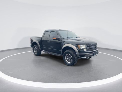 Used 2010 Ford F150 Raptor image 2