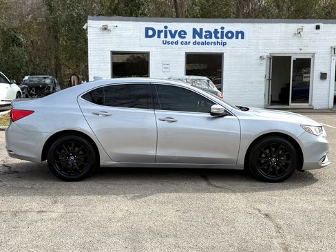 Used 2020 Acura TLX w/ Technology Package image 4