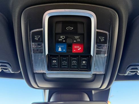 Used 2020 RAM 1500 Sport w/ Alpine Leather & Sound Group image 33