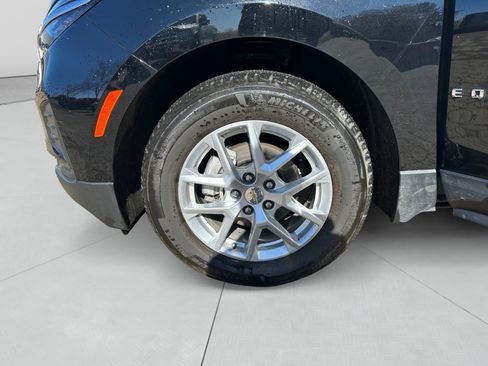 Used 2024 Chevrolet Equinox LS image 14