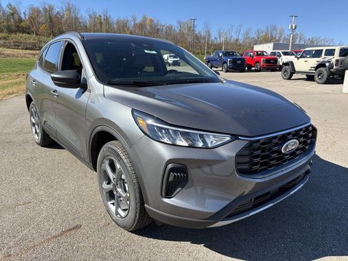 New 2026 Ford Escape ST-Line w/ Tech Pack #1 image 7