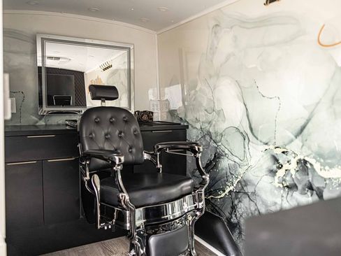 Used 2023 Ford Transit 350 148 High Roof Extended image 28