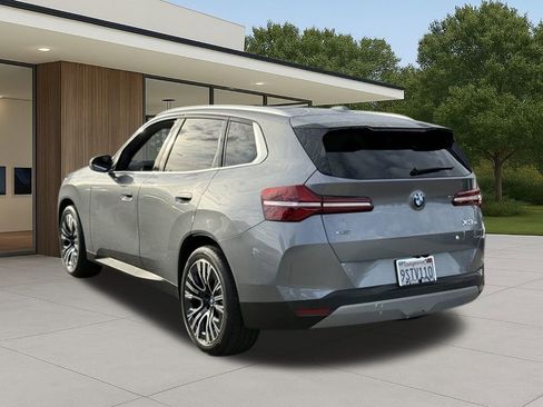 Used 2025 BMW X3 xDrive30i w/ Premium Package image 12