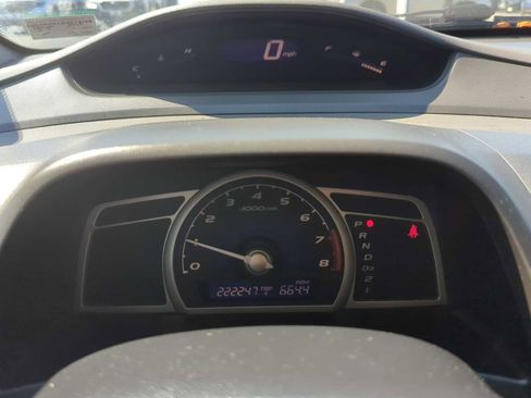 Used 2010 Honda Civic LX image 31