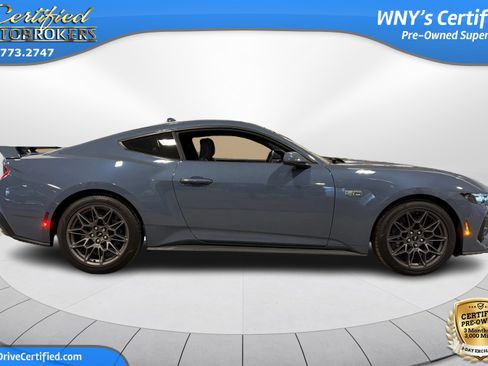 Used 2025 Ford Mustang GT w/ GT Performance Package RWD image 4