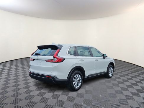 Used 2023 Honda CR-V LX image 6