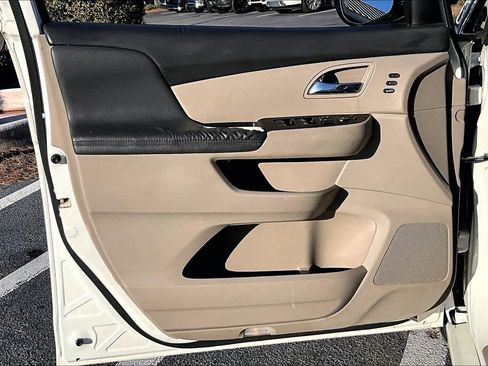 Used 2017 Honda Odyssey Touring image 21