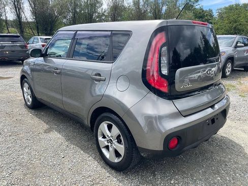 Used 2017 Kia Soul FWD image 7