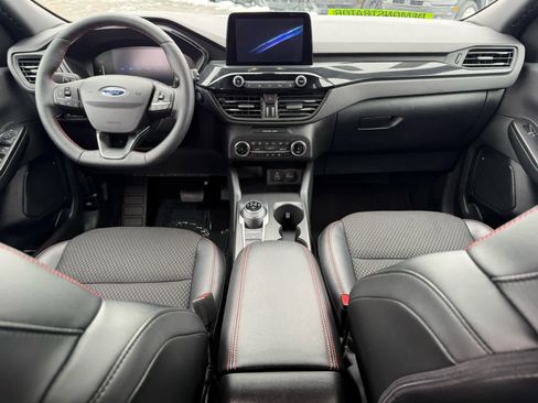 New 2025 Ford Escape ST-Line w/ Equipment Group 301A image 18