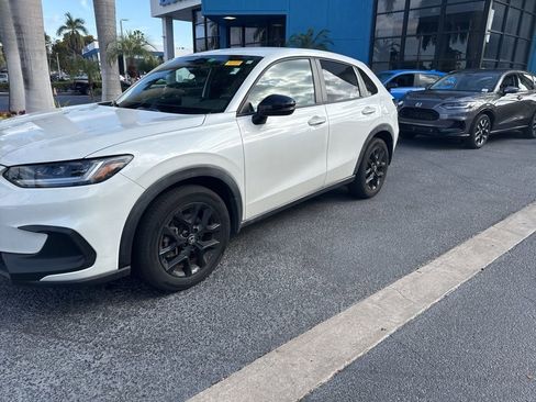 Certified 2023 Honda HR-V Sport image 16