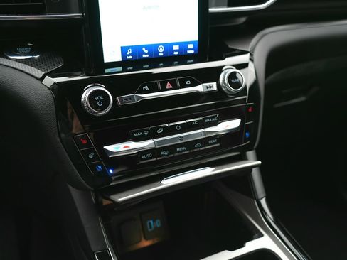 Used 2022 Ford Explorer ST w/ Equipment Group 401A image 16