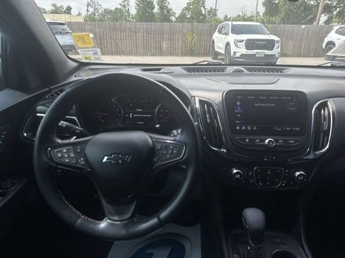 Used 2022 Chevrolet Equinox RS w/ RS Leather Package AWD/4WD image 12