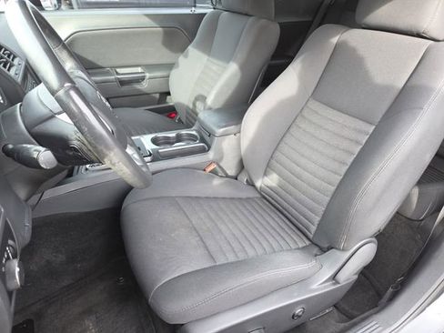 Used 2013 Dodge Challenger SXT image 26