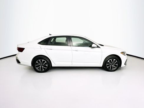 Used 2025 Volkswagen Jetta S FWD image 10