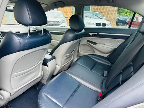 Used 2010 Honda Civic Hybrid Sedan image 5