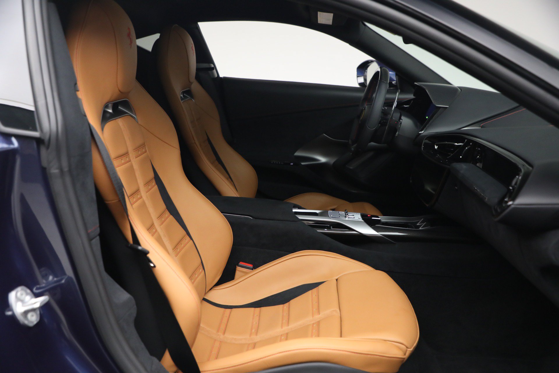 Certified 2025 Ferrari 12Cilindri RWD image 16