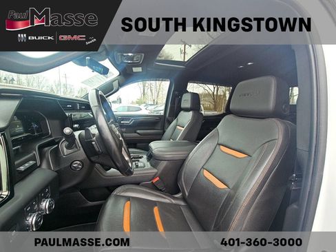 Used 2023 GMC Sierra 1500 AT4 w/ AT4 Premium Package image 6