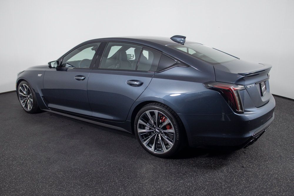 Used 2025 Cadillac CT5 V Blackwing w/ Parking Package RWD image 10