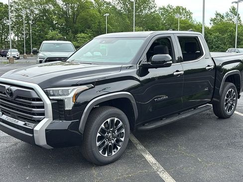 New 2026 Toyota Tundra Limited AWD/4WD image 3