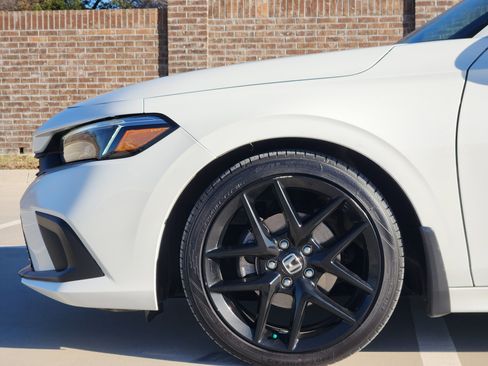 Certified 2022 Honda Civic Sport image 10