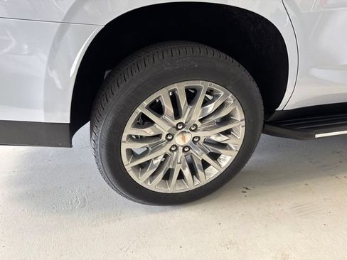 New 2026 Chevrolet Tahoe Premier AWD/4WD image 19