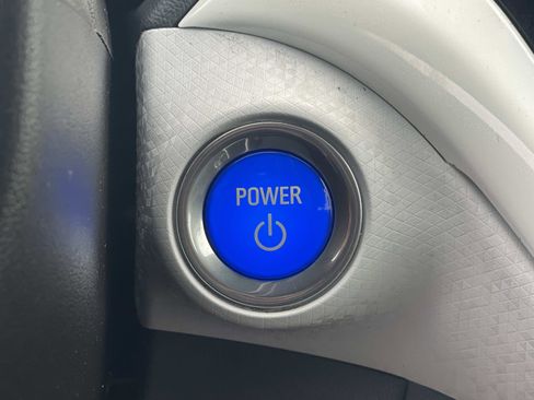 Used 2018 Chevrolet Bolt Premier image 19