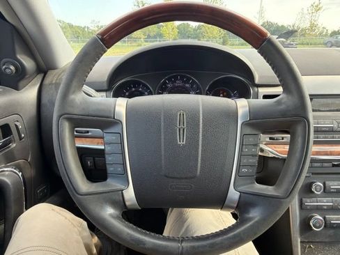 Used 2012 Lincoln MKZ FWD image 36