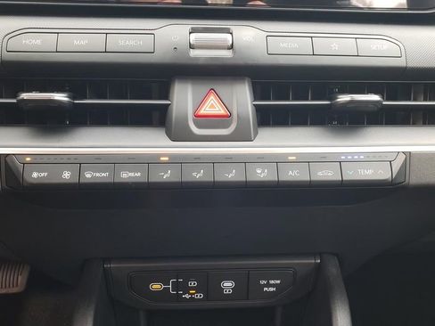New 2026 Kia K4 FWD image 12