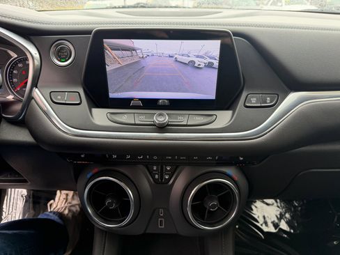 Used 2020 Chevrolet Blazer LT image 29