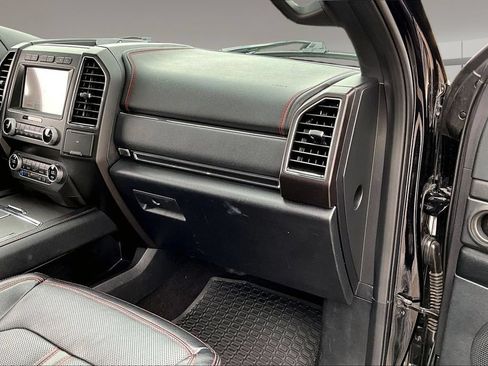 Used 2021 Ford Expedition Limited AWD/4WD image 16