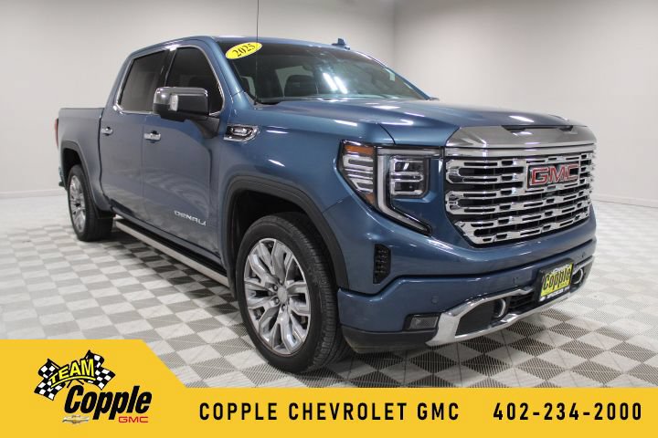 Used 2025 GMC Sierra 1500 Denali w/ Denali Reserve Package AWD/4WD 360° Tour