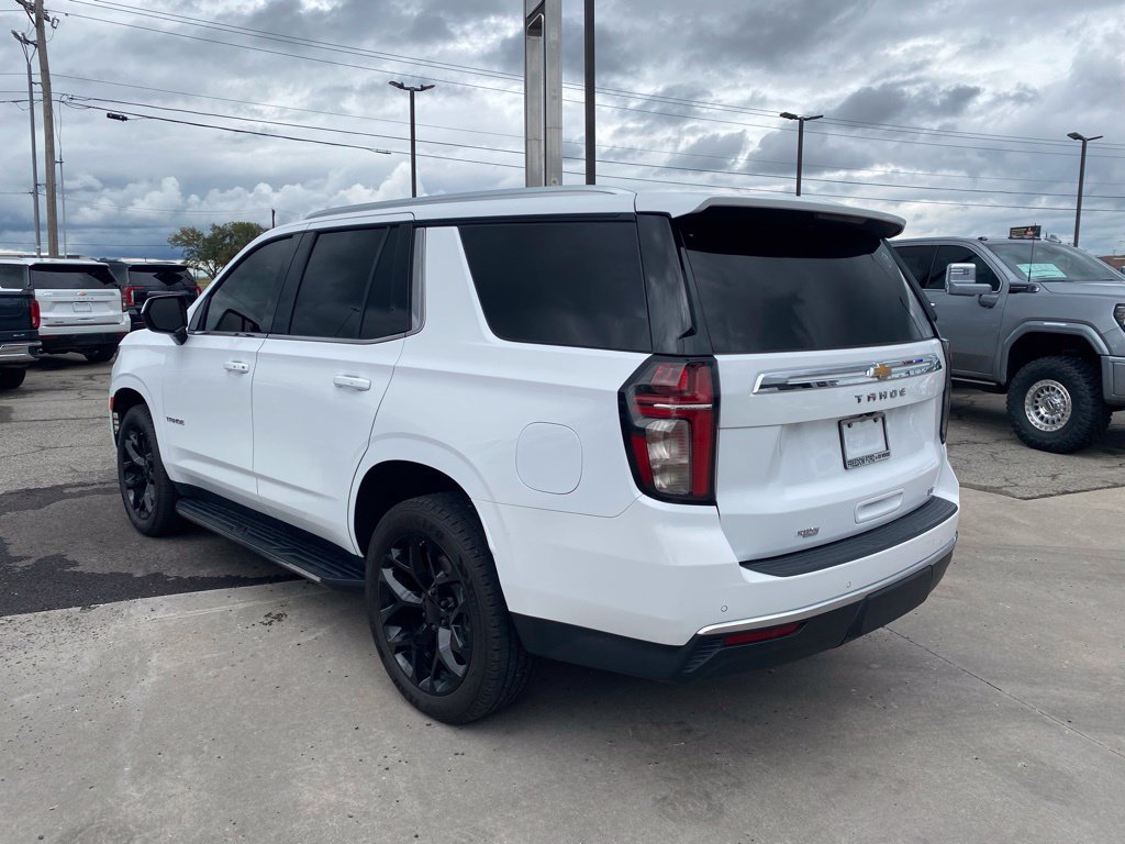 Used 2023 Chevrolet Tahoe LT RWD image 3