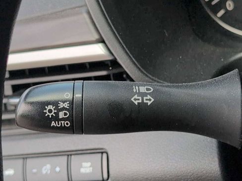 Used 2024 Nissan Altima 2.5 SV FWD image 26