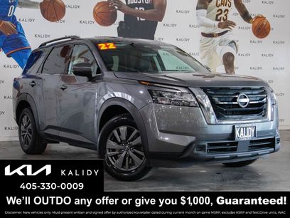 Used 2022 Nissan Pathfinder SV