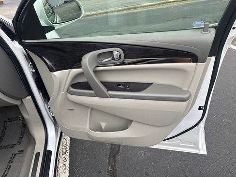 Used 2016 Buick Enclave Premium w/ Experience Buick Package FWD image 39