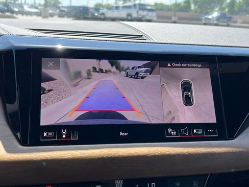 Used 2023 Audi e-tron GT Prestige w/ Prestige Package image 18