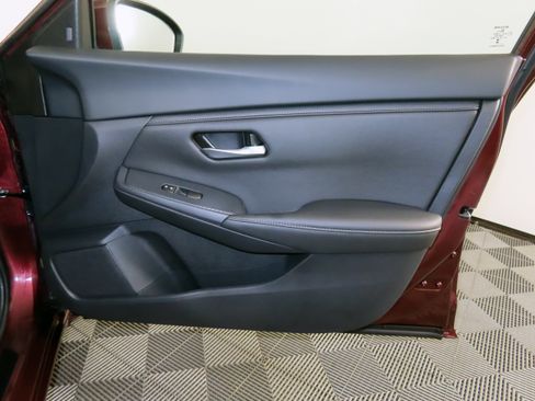 Certified 2025 Nissan Sentra SV image 47