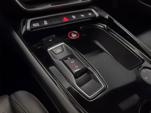 Used 2023 Audi e-tron GT Prestige w/ Prestige Package image 25