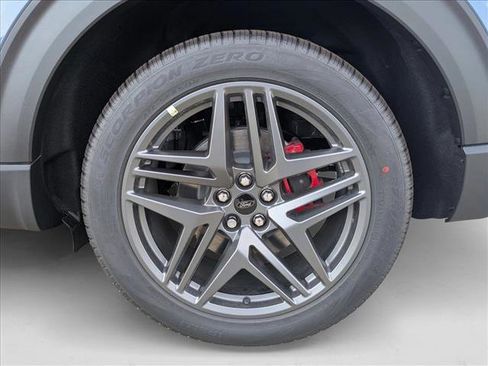 New 2025 Ford Explorer ST-Line w/ Premium Package image 10
