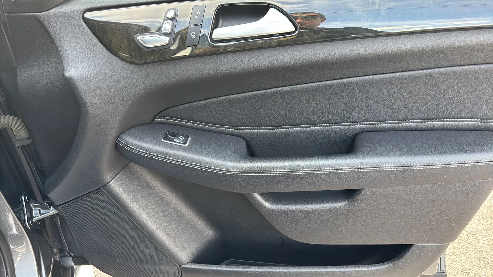 Used 2018 Mercedes-Benz GLE 350 4MATIC image 42