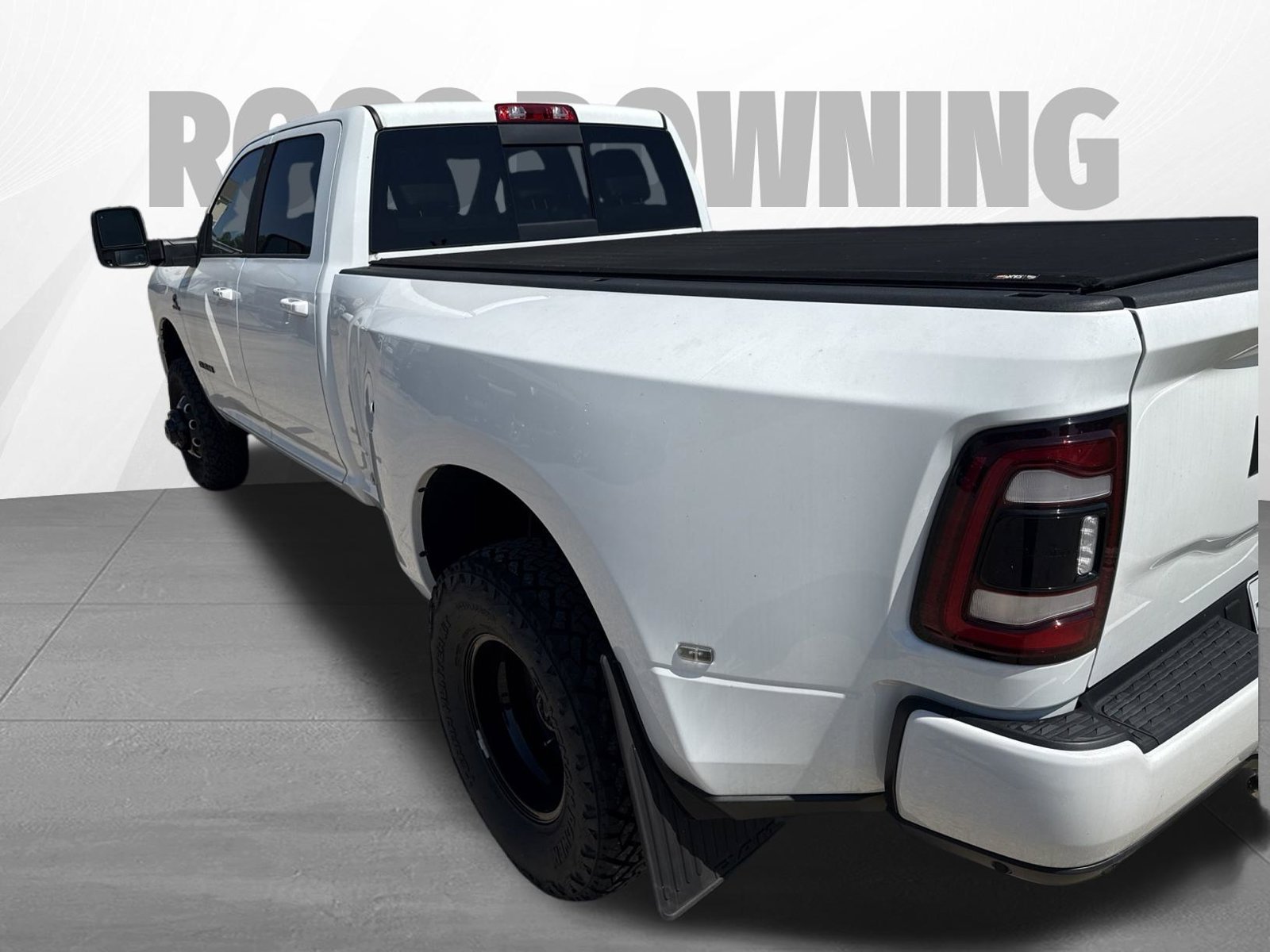 Used 2024 RAM 3500 Laramie w/ Night Edition AWD/4WD image 9