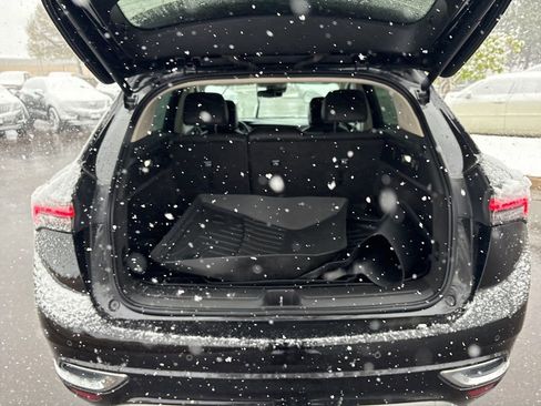 Used 2022 Buick Envision Avenir w/ Safety Package image 20