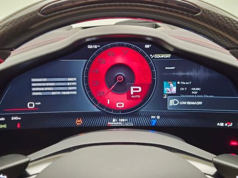 Used 2026 Ferrari Purosangue AWD/4WD image 40