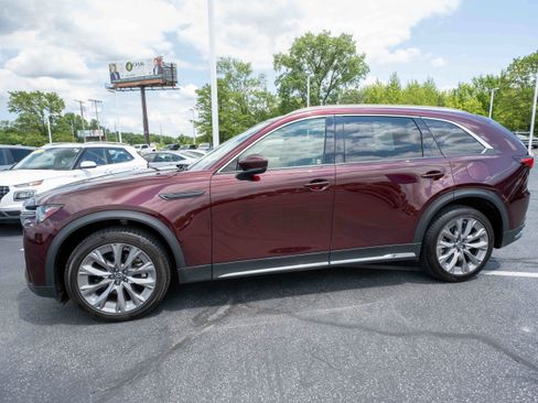 Used 2024 MAZDA CX-90 3.3 Turbo w/ Premium Package AWD/4WD image 3