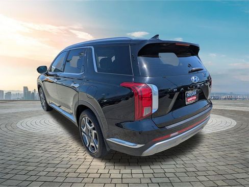 Used 2023 Hyundai Palisade Limited AWD/4WD image 7