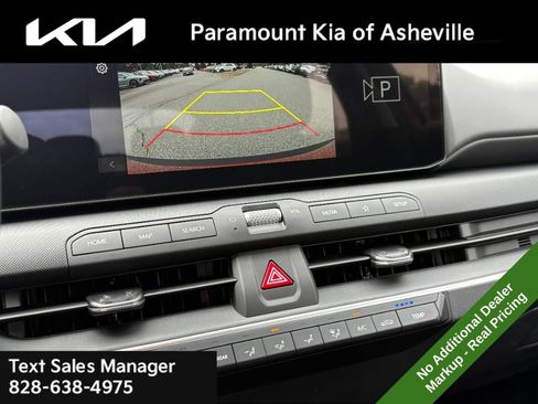 New 2025 Kia K4 LXS image 9